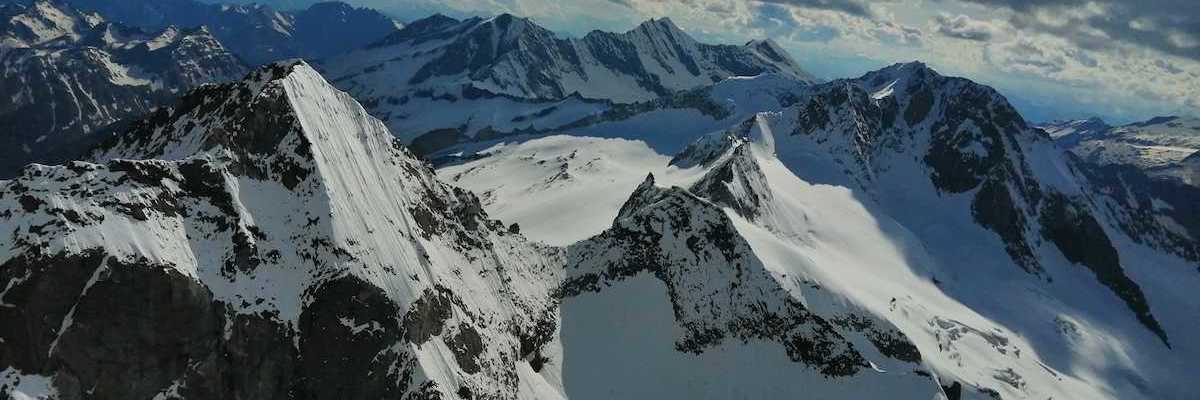Verortung via Georeferenzierung der Kamera: Aufgenommen in der Nähe von Gemeinde Finkenberg, Österreich in 3600 Meter